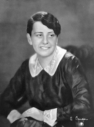 Autorenfoto von Polly Tieck